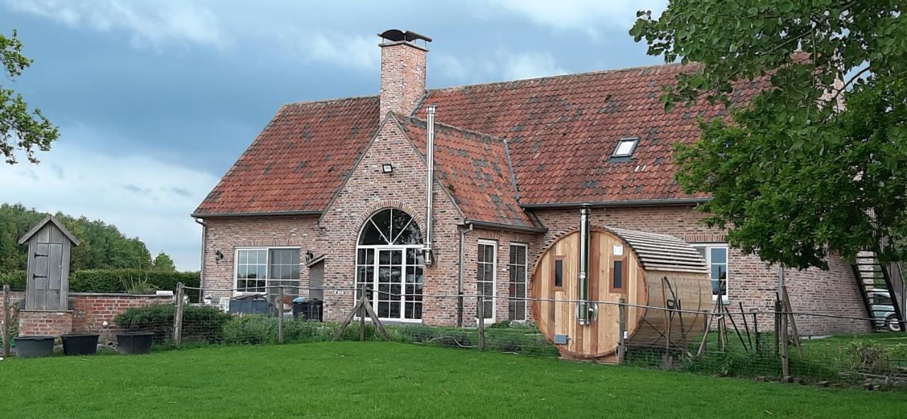 B & B Victors Hof, Met Zwemvijver In Landelijke Setting Lievegem Extérieur photo